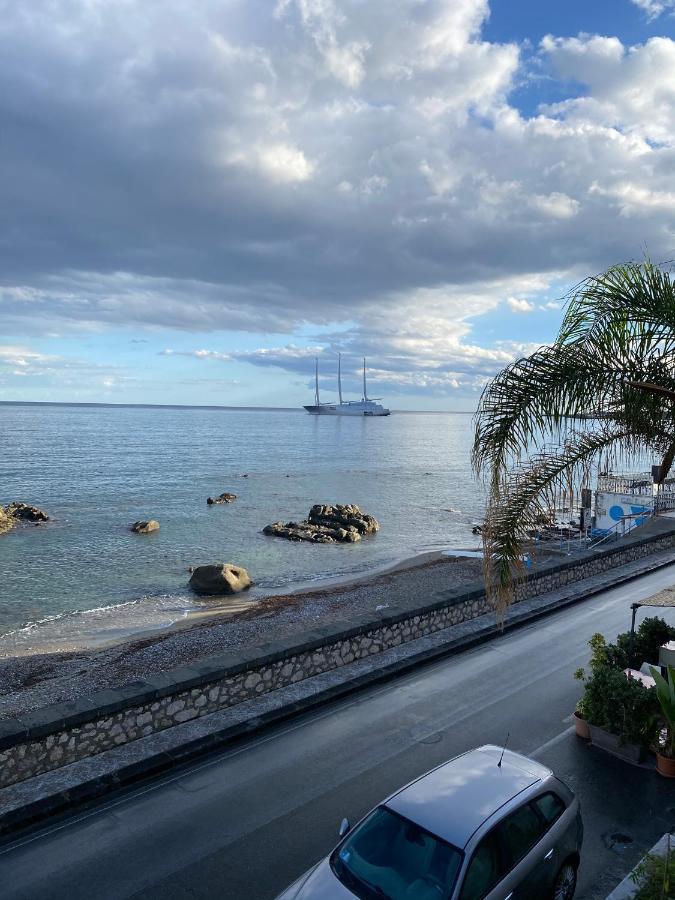 Casa Nicole Fronte Mare Βίλα Giardini Naxos Εξωτερικό φωτογραφία