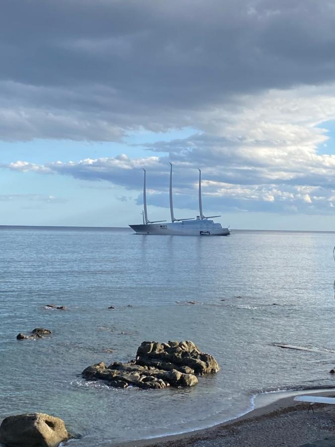 Casa Nicole Fronte Mare Βίλα Giardini Naxos Εξωτερικό φωτογραφία