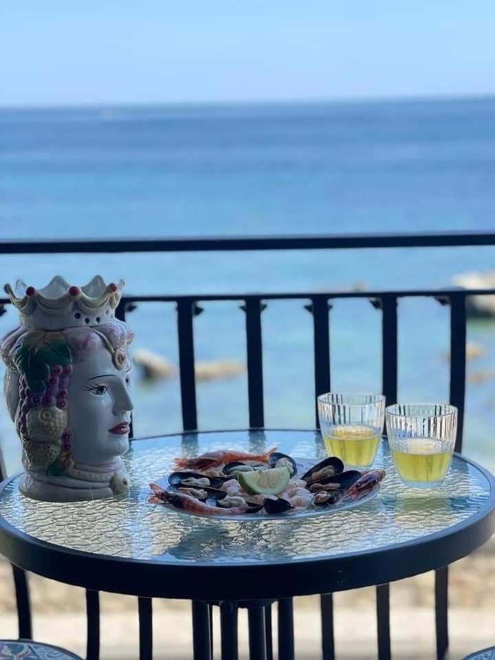 Casa Nicole Fronte Mare Βίλα Giardini Naxos Εξωτερικό φωτογραφία