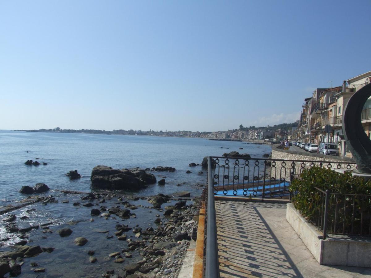 Casa Nicole Fronte Mare Βίλα Giardini Naxos Εξωτερικό φωτογραφία